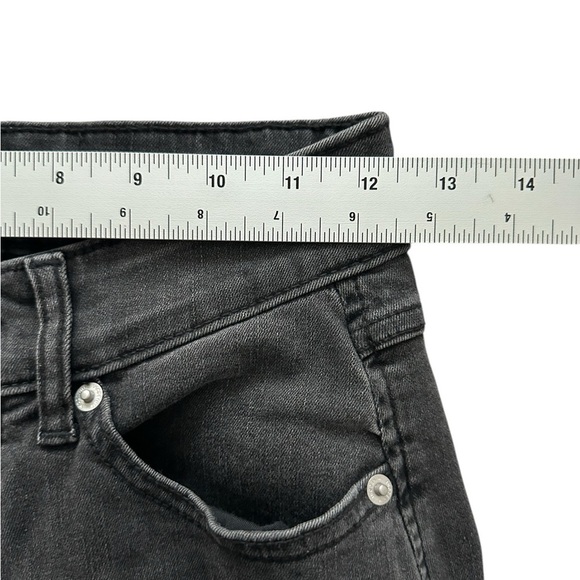 INCDenim boyfriend black distressed jeans w/snake print detail size 2/26 - Picture 4 of 16